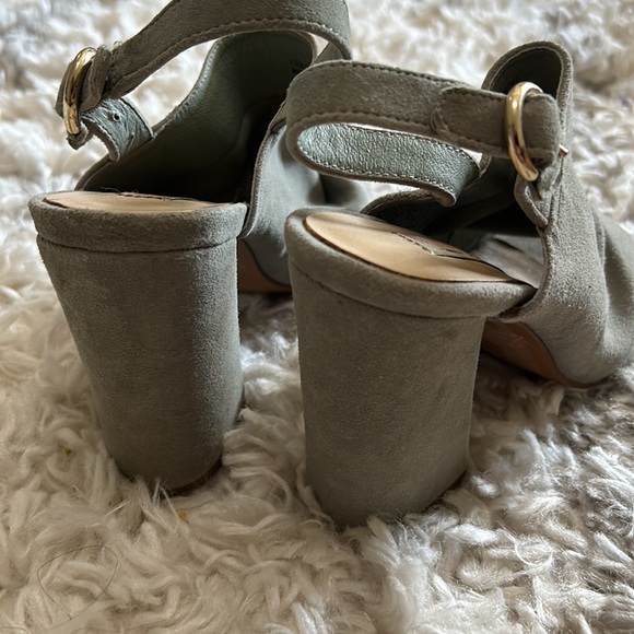 Chinese laundry platform heels light green size 6 sued - Picture 3 of 5